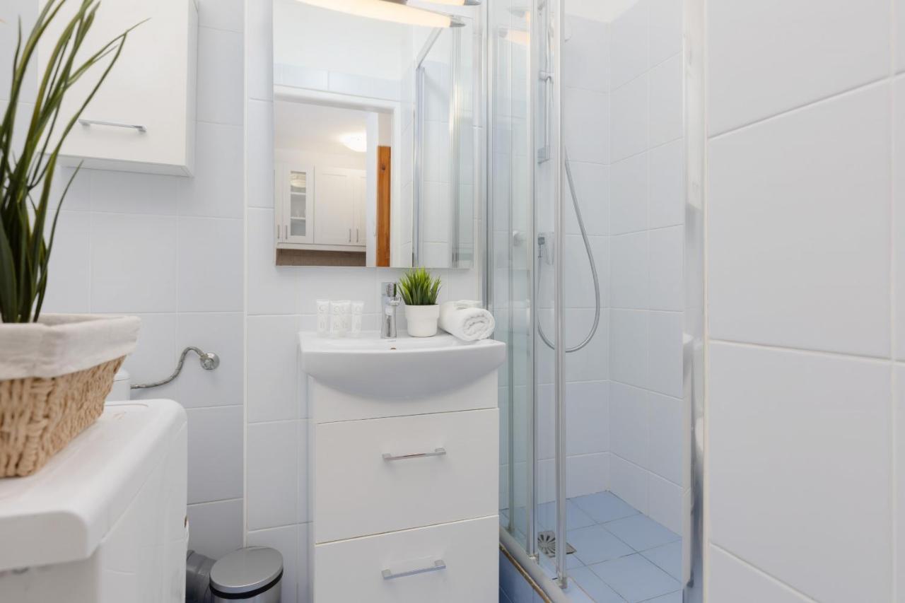 Apartment Studio Downtown By Renters