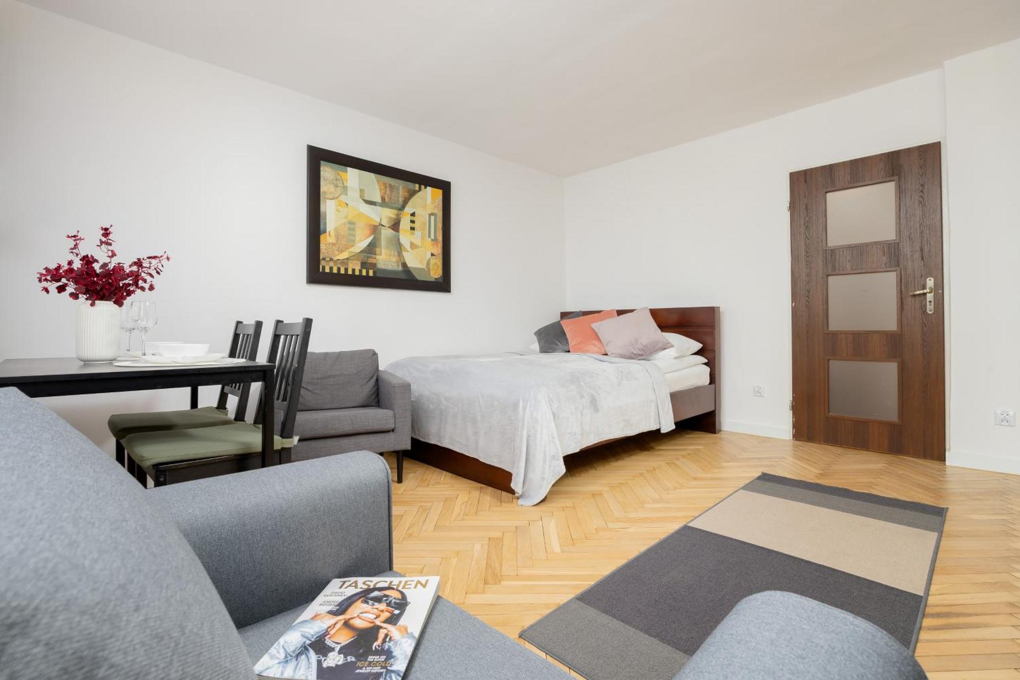 Studio Downtown By Renters