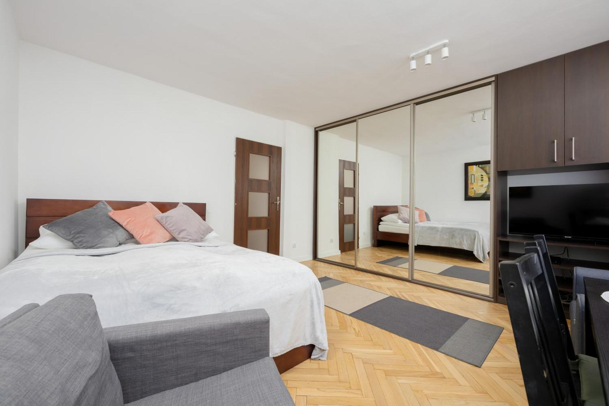 Apartment Studio Downtown By Renters